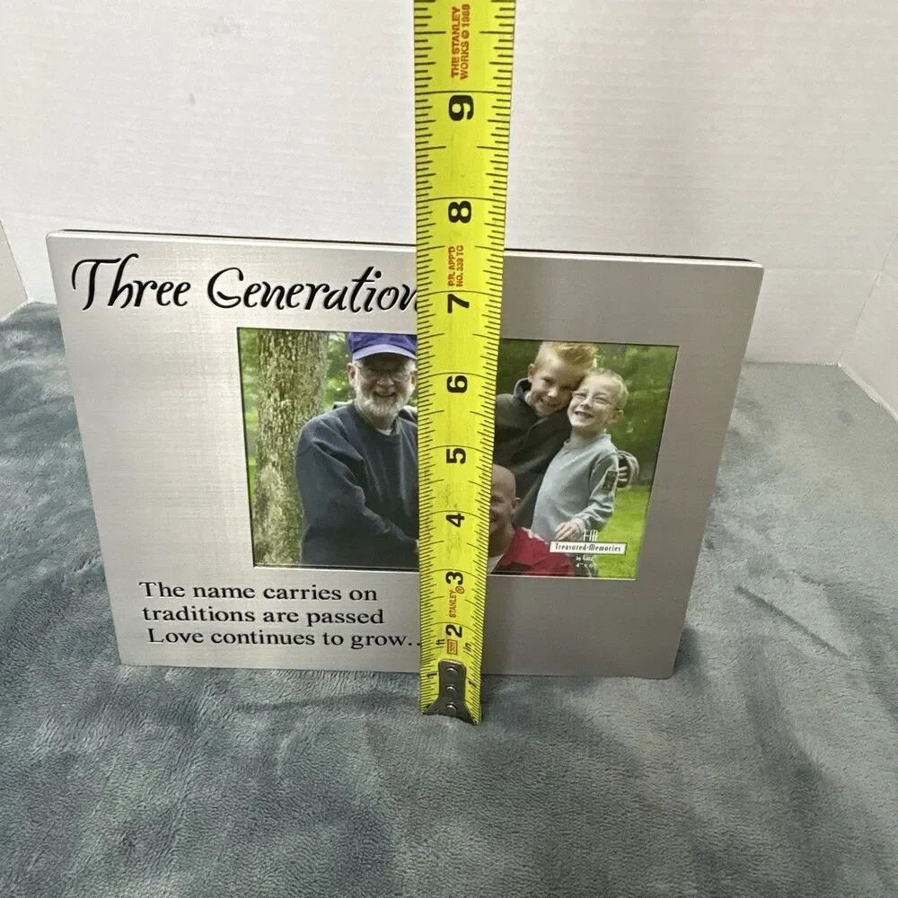GANZ Aluminum 3 Generation Picture Frame Holds 4x6 Photo, New, Silver Tone